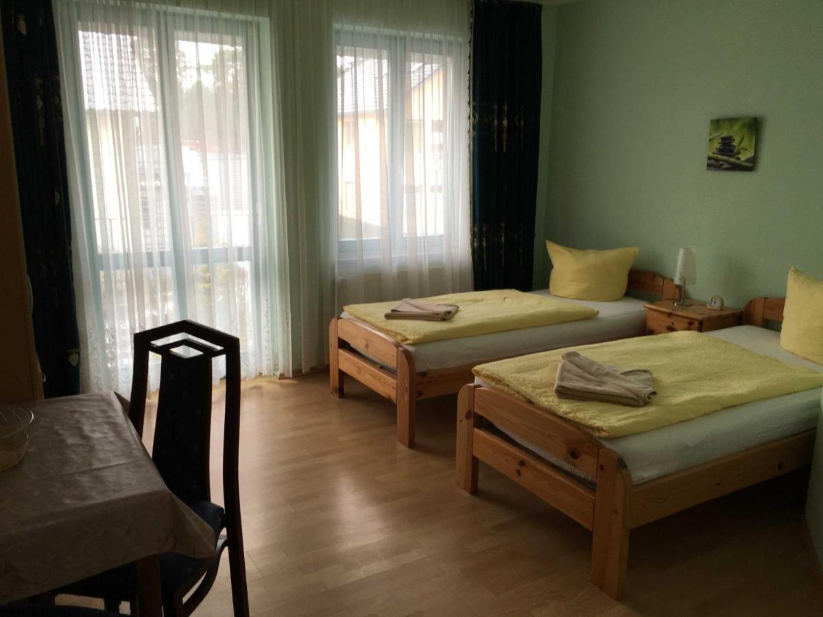 Ferienhaus, Doppelhaushaelfte In Seebad Ahlbeck 제바트헤링스도르프 외부 사진